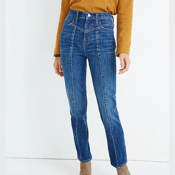 Madewell Denim - MADEWELL • Classic straight seamed edition jeans